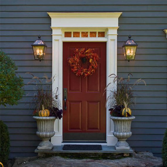 Outdoor Lights for an East Coast Colonial