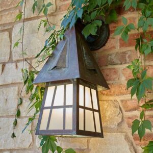 European Country™ Exterior 8" Wide Straight Arm Wall Light